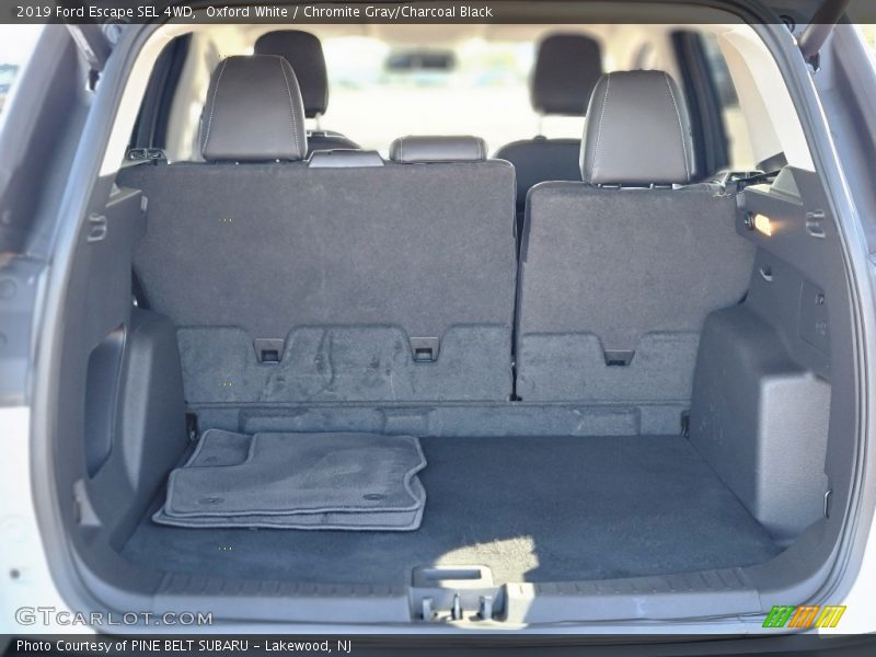 Oxford White / Chromite Gray/Charcoal Black 2019 Ford Escape SEL 4WD