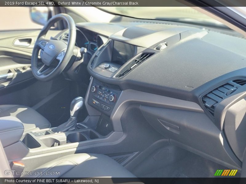 Oxford White / Chromite Gray/Charcoal Black 2019 Ford Escape SEL 4WD