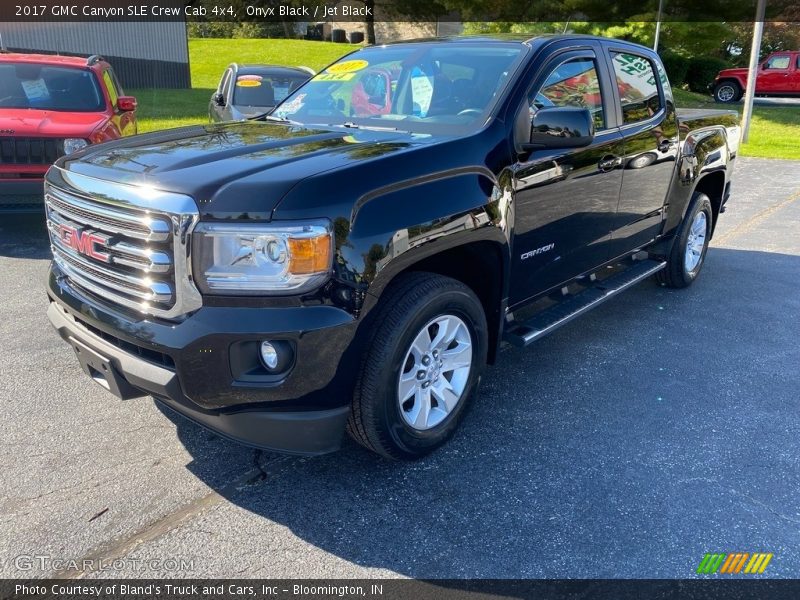 Onyx Black / Jet Black 2017 GMC Canyon SLE Crew Cab 4x4