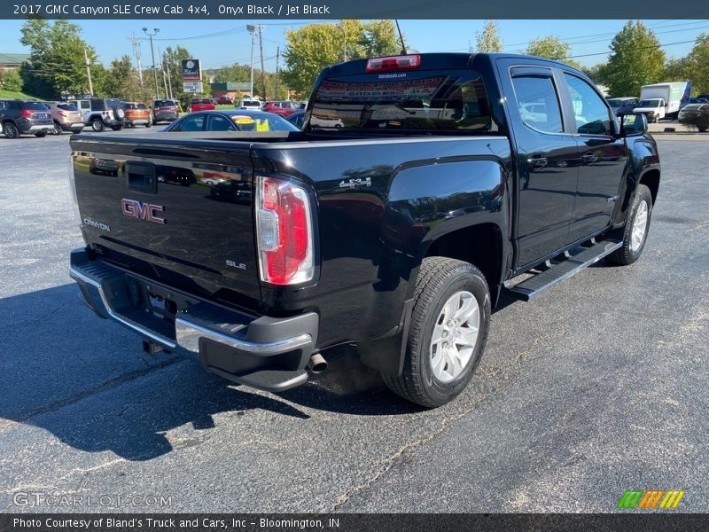  2017 Canyon SLE Crew Cab 4x4 Onyx Black