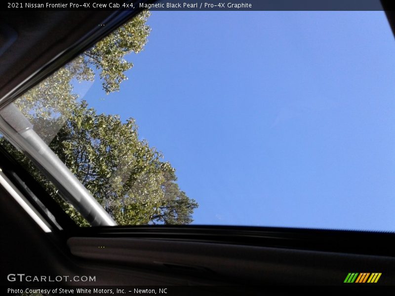 Magnetic Black Pearl / Pro-4X Graphite 2021 Nissan Frontier Pro-4X Crew Cab 4x4