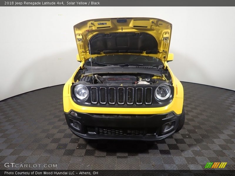 Solar Yellow / Black 2018 Jeep Renegade Latitude 4x4