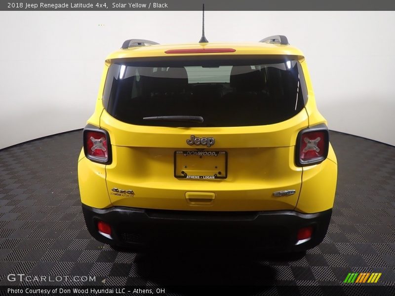 Solar Yellow / Black 2018 Jeep Renegade Latitude 4x4