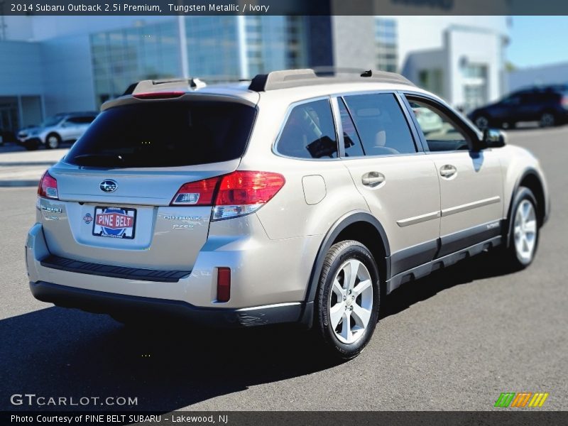 Tungsten Metallic / Ivory 2014 Subaru Outback 2.5i Premium