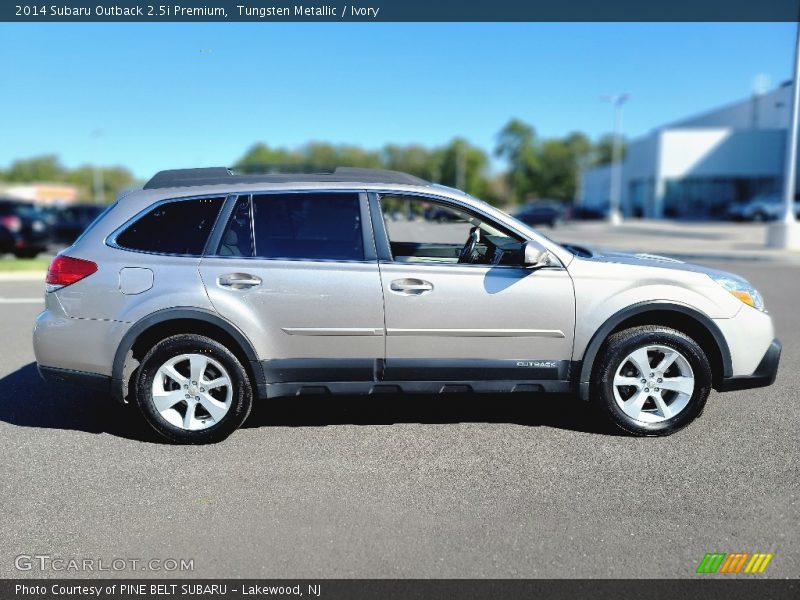 Tungsten Metallic / Ivory 2014 Subaru Outback 2.5i Premium