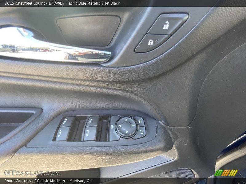 Pacific Blue Metallic / Jet Black 2019 Chevrolet Equinox LT AWD
