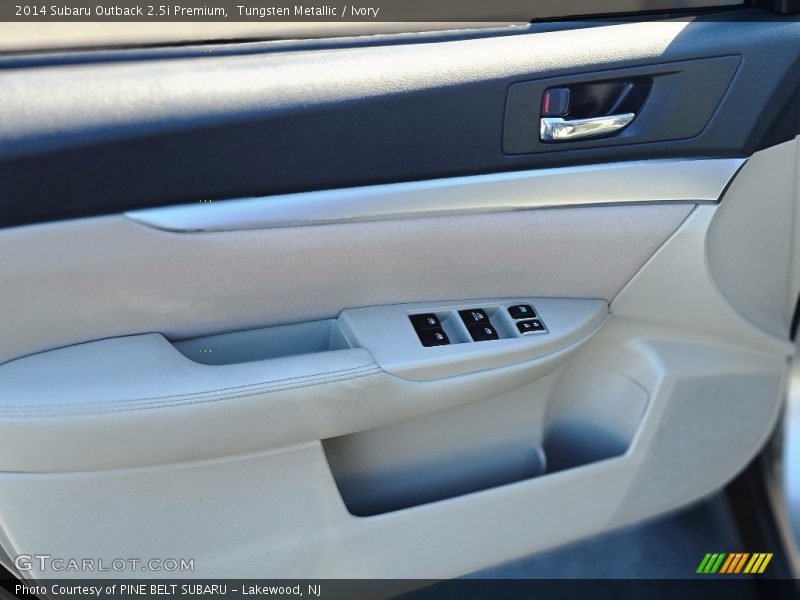 Tungsten Metallic / Ivory 2014 Subaru Outback 2.5i Premium