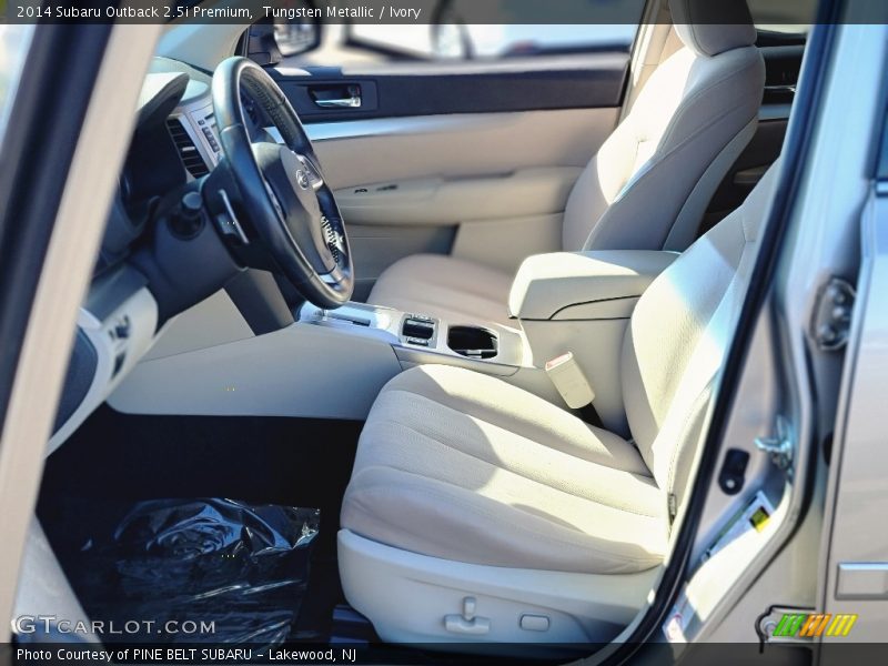 Tungsten Metallic / Ivory 2014 Subaru Outback 2.5i Premium