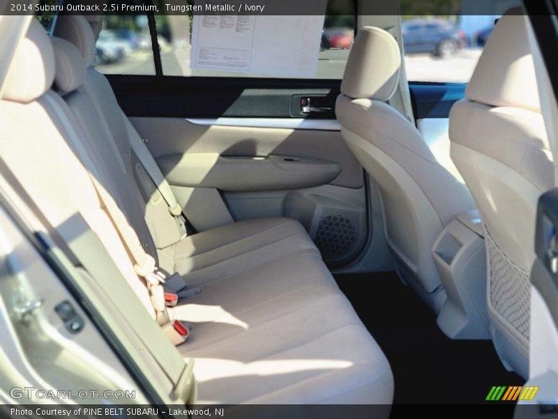 Tungsten Metallic / Ivory 2014 Subaru Outback 2.5i Premium