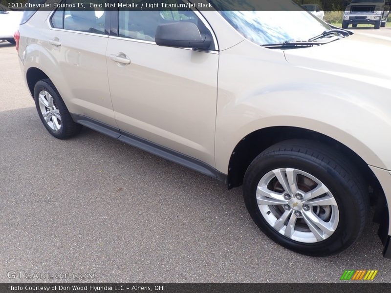 Gold Mist Metallic / Light Titanium/Jet Black 2011 Chevrolet Equinox LS