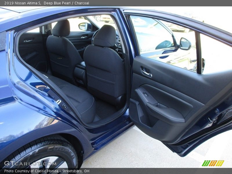 Deep Blue Pearl / Charcoal 2019 Nissan Altima S