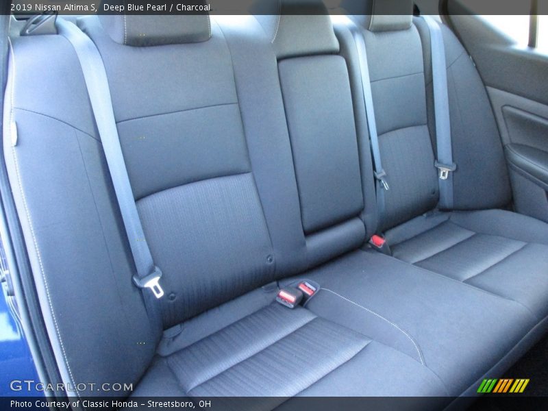 Deep Blue Pearl / Charcoal 2019 Nissan Altima S