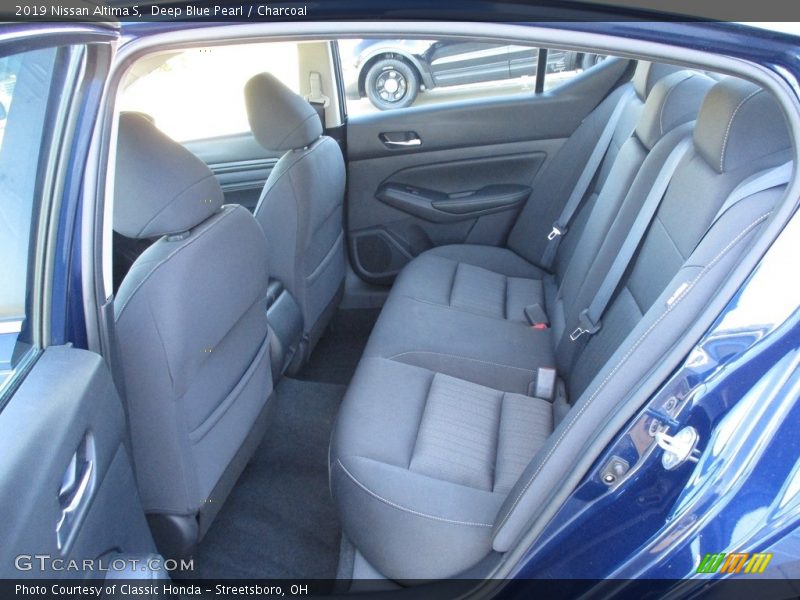 Deep Blue Pearl / Charcoal 2019 Nissan Altima S