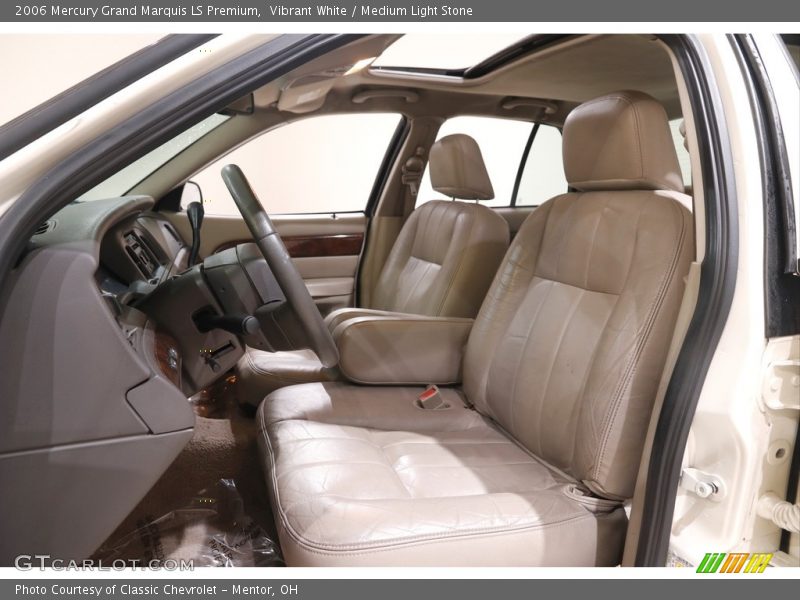 Front Seat of 2006 Grand Marquis LS Premium