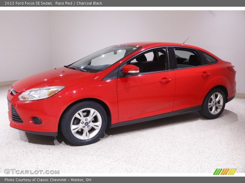 Race Red / Charcoal Black 2013 Ford Focus SE Sedan