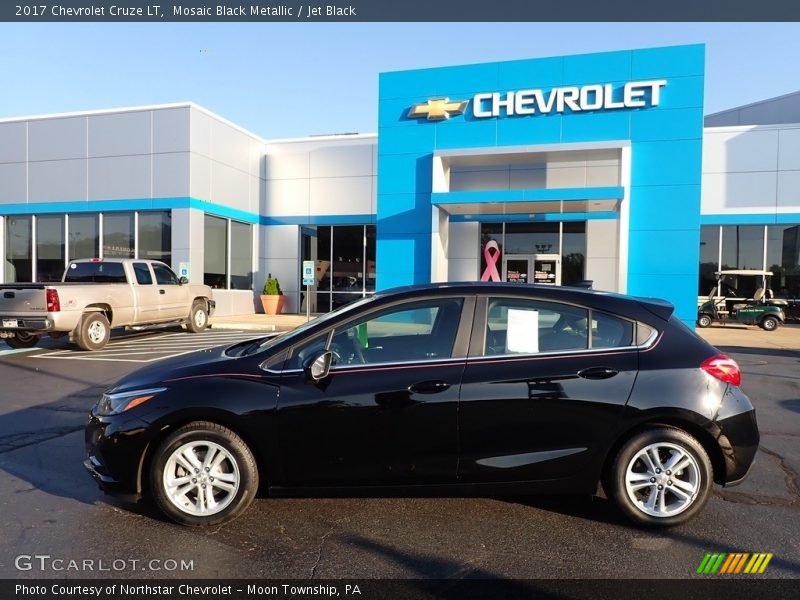 Mosaic Black Metallic / Jet Black 2017 Chevrolet Cruze LT