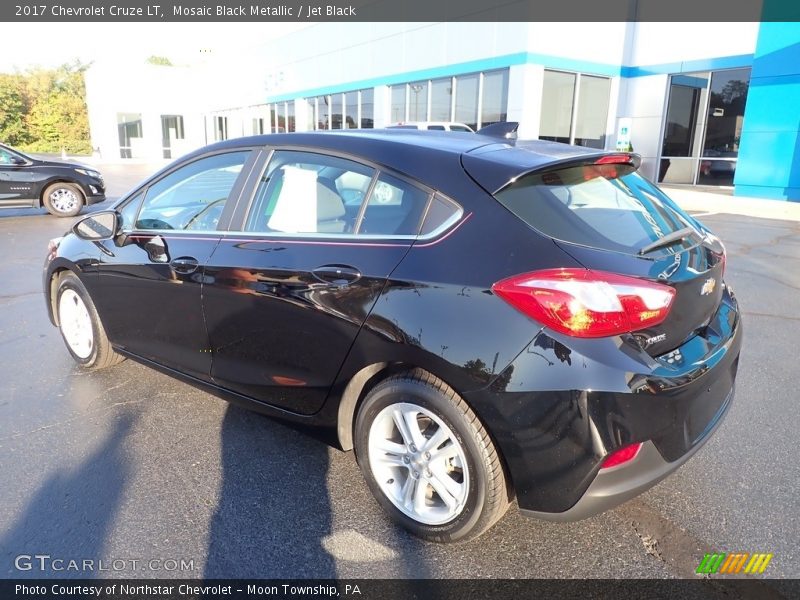 Mosaic Black Metallic / Jet Black 2017 Chevrolet Cruze LT