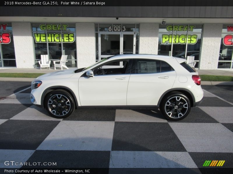 Polar White / Sahara Beige 2018 Mercedes-Benz GLA 250