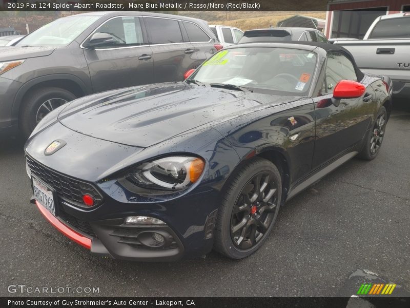 Mare Blue Metallic / Rosso/Nero (Red/Black) 2019 Fiat 124 Spider Abarth Roadster