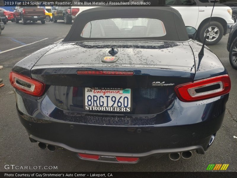 Mare Blue Metallic / Rosso/Nero (Red/Black) 2019 Fiat 124 Spider Abarth Roadster
