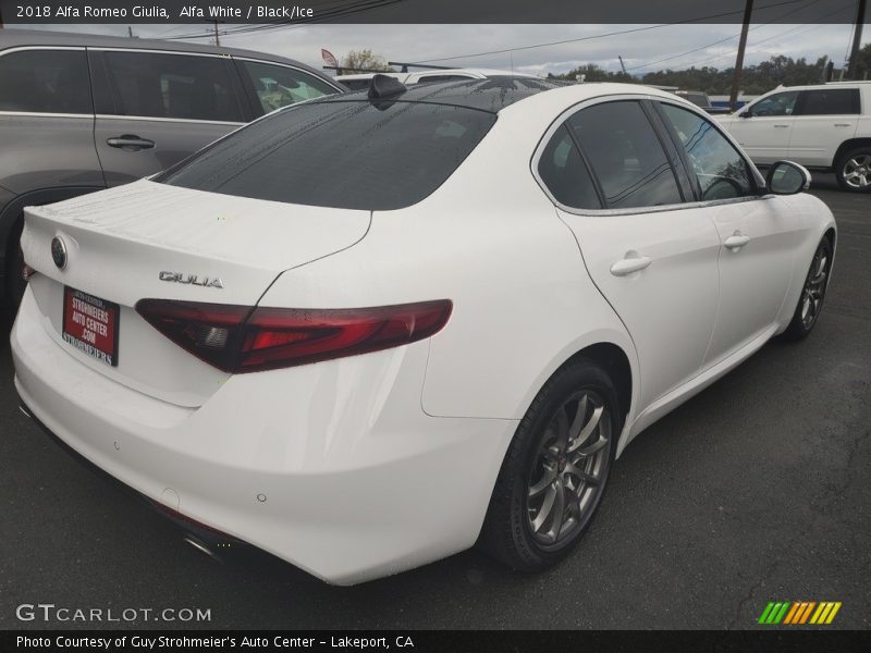 Alfa White / Black/Ice 2018 Alfa Romeo Giulia