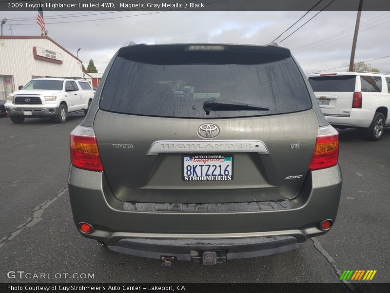 Magnetic Gray Metallic / Black 2009 Toyota Highlander Limited 4WD