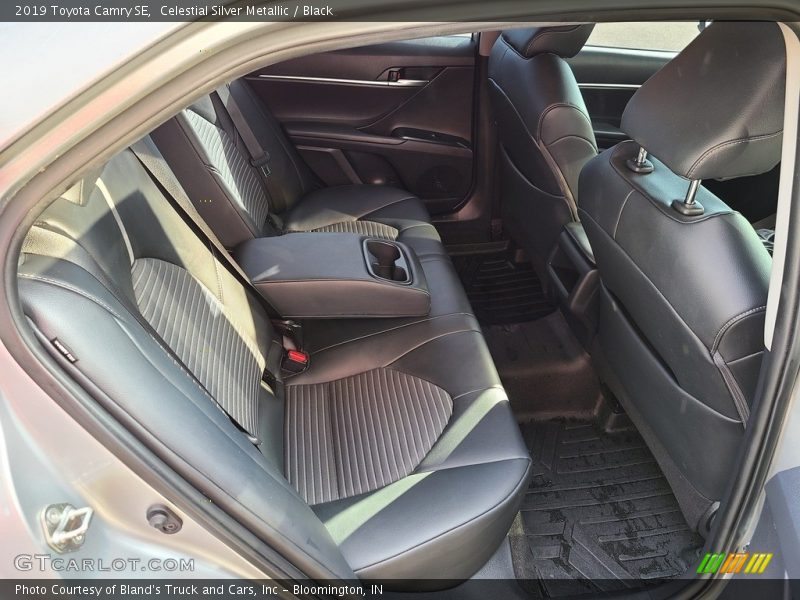 Celestial Silver Metallic / Black 2019 Toyota Camry SE
