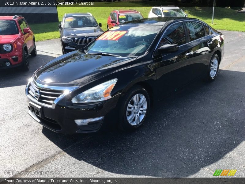 Super Black / Charcoal 2013 Nissan Altima 2.5 S