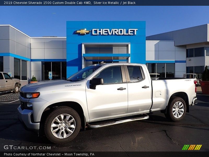 Silver Ice Metallic / Jet Black 2019 Chevrolet Silverado 1500 Custom Double Cab 4WD
