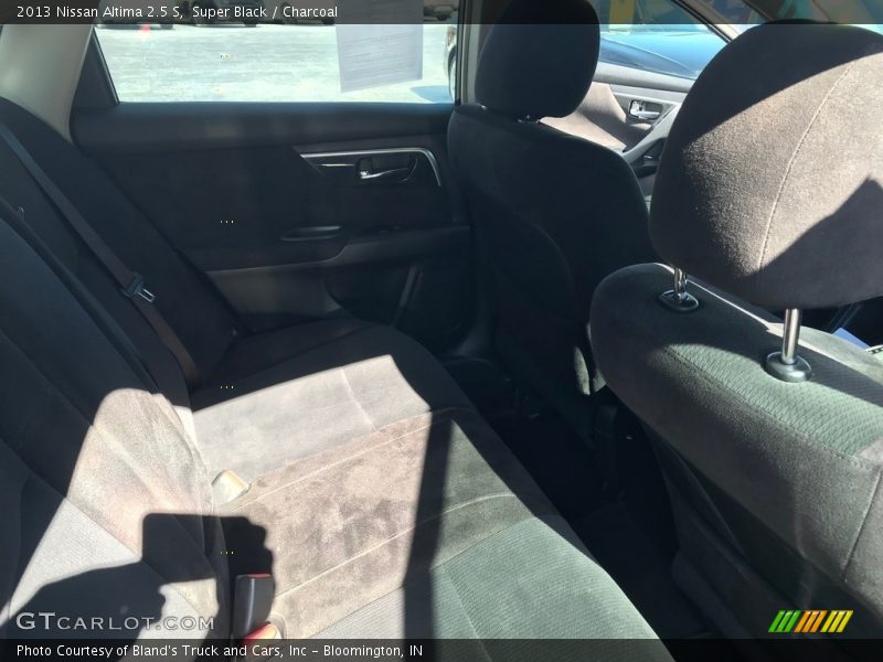 Super Black / Charcoal 2013 Nissan Altima 2.5 S