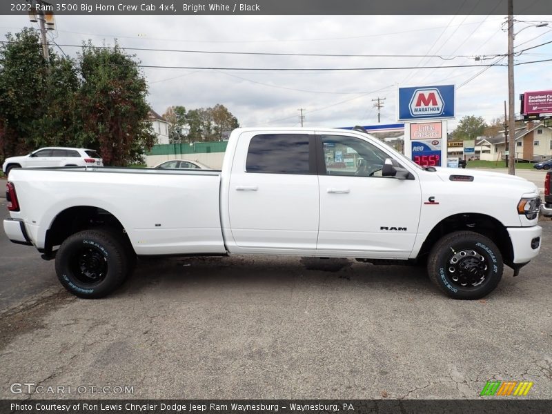 Bright White / Black 2022 Ram 3500 Big Horn Crew Cab 4x4