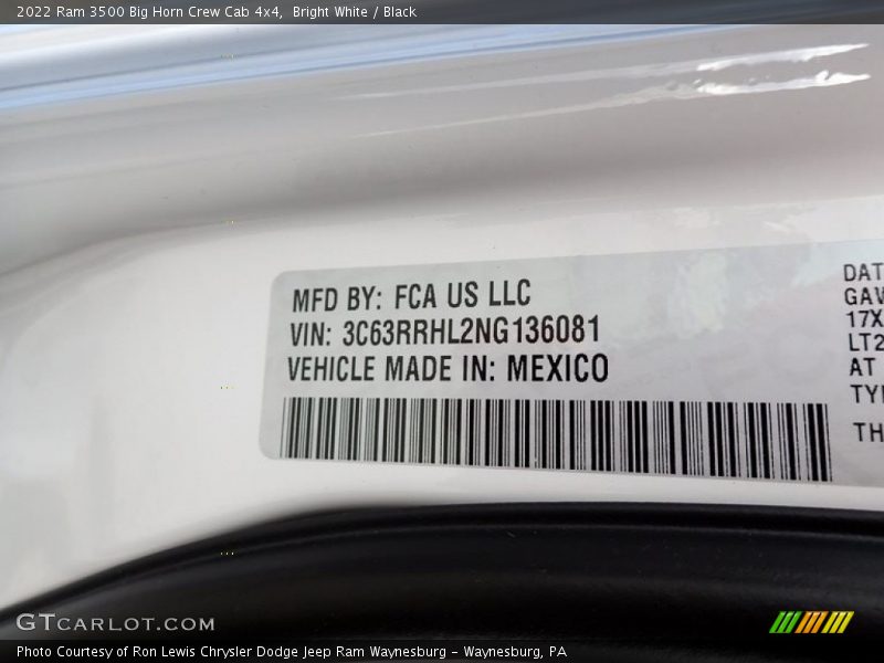 Bright White / Black 2022 Ram 3500 Big Horn Crew Cab 4x4