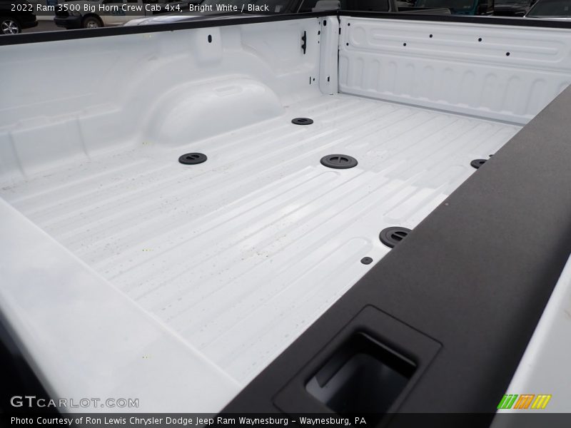 Bright White / Black 2022 Ram 3500 Big Horn Crew Cab 4x4