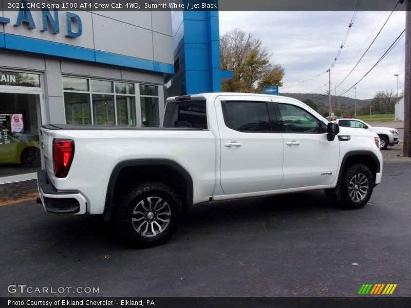 Summit White / Jet Black 2021 GMC Sierra 1500 AT4 Crew Cab 4WD