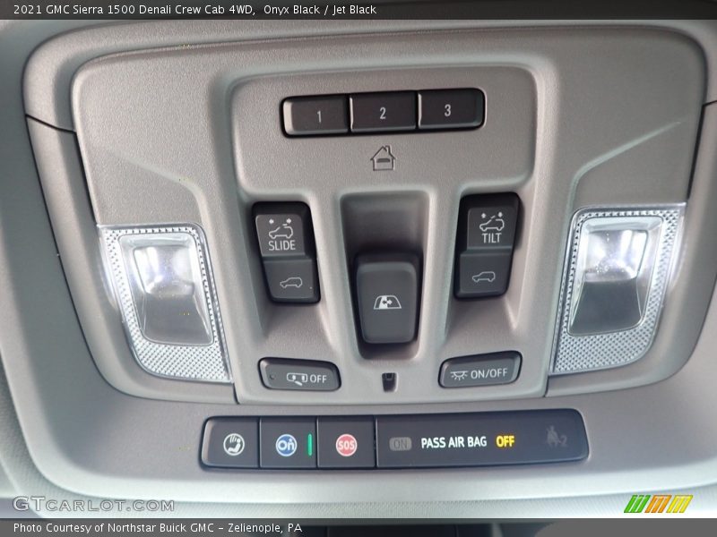Controls of 2021 Sierra 1500 Denali Crew Cab 4WD