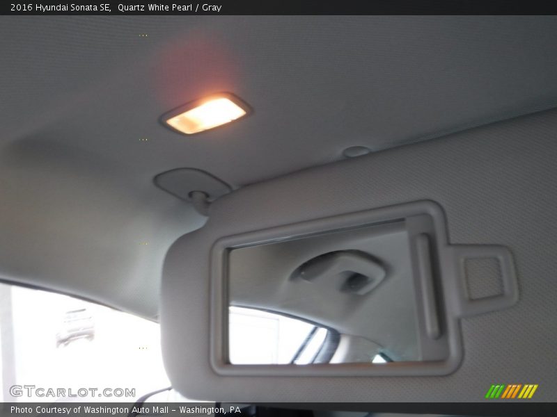 Quartz White Pearl / Gray 2016 Hyundai Sonata SE