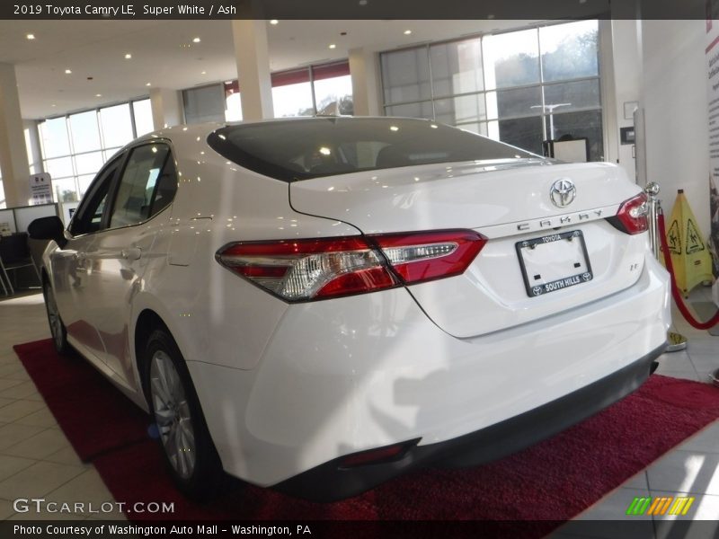 Super White / Ash 2019 Toyota Camry LE
