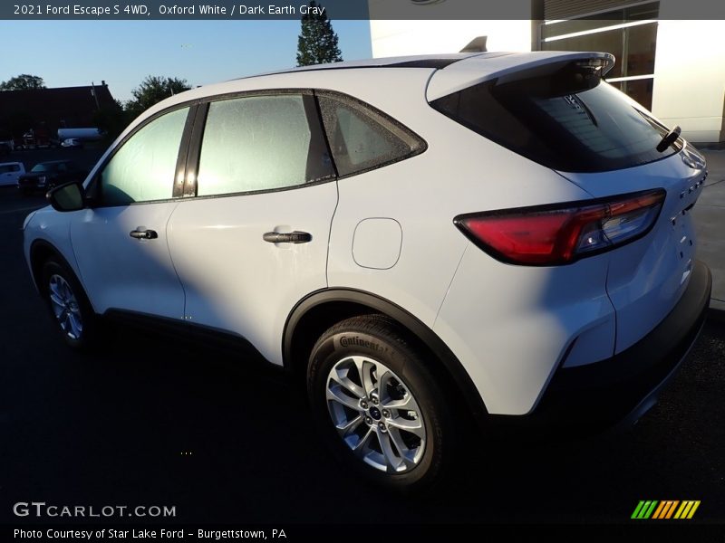 Oxford White / Dark Earth Gray 2021 Ford Escape S 4WD