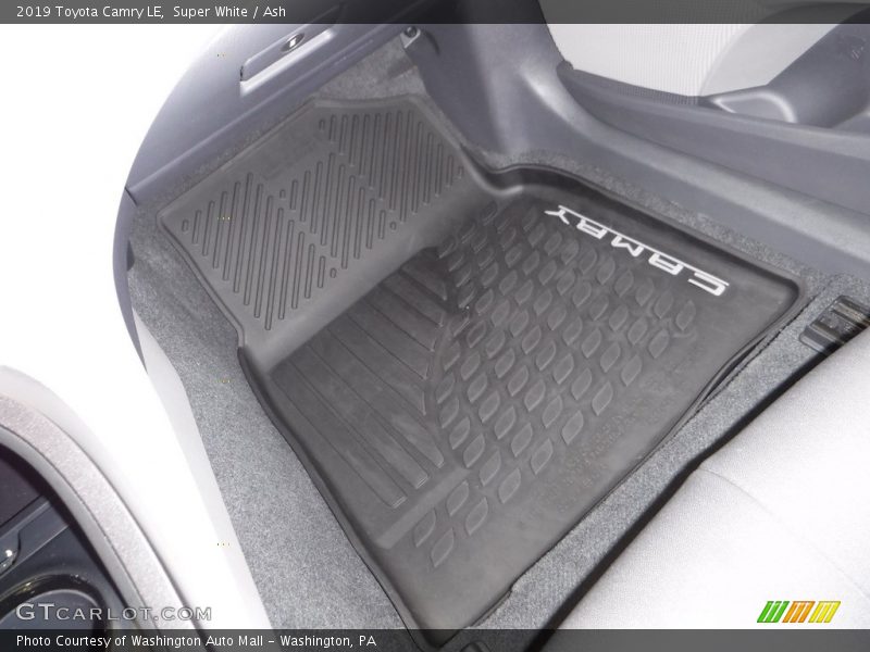 Super White / Ash 2019 Toyota Camry LE