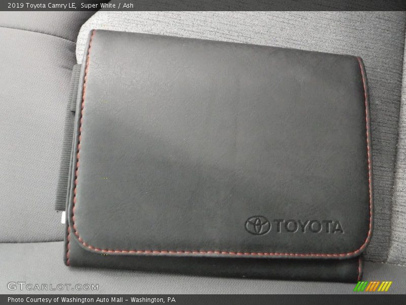Super White / Ash 2019 Toyota Camry LE