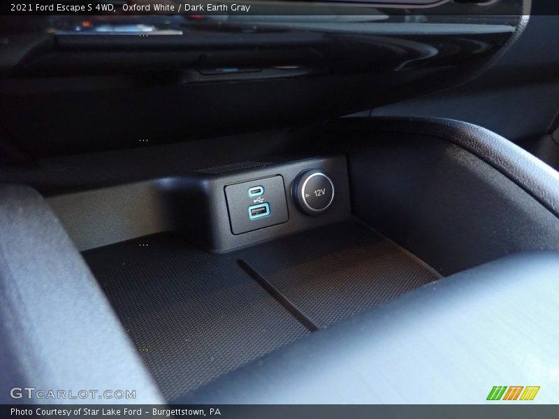 Oxford White / Dark Earth Gray 2021 Ford Escape S 4WD