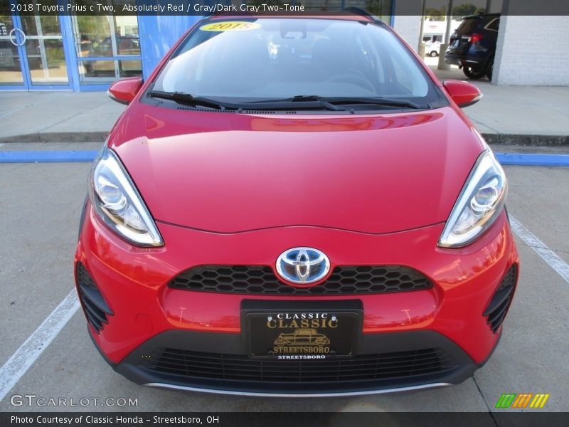 Absolutely Red / Gray/Dark Gray Two-Tone 2018 Toyota Prius c Two