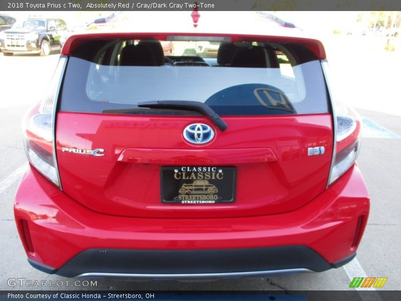 Absolutely Red / Gray/Dark Gray Two-Tone 2018 Toyota Prius c Two