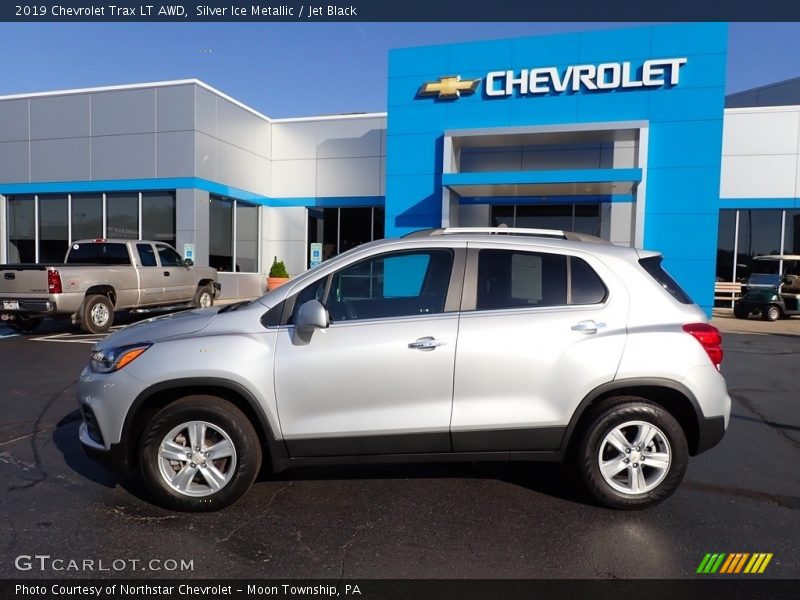 Silver Ice Metallic / Jet Black 2019 Chevrolet Trax LT AWD