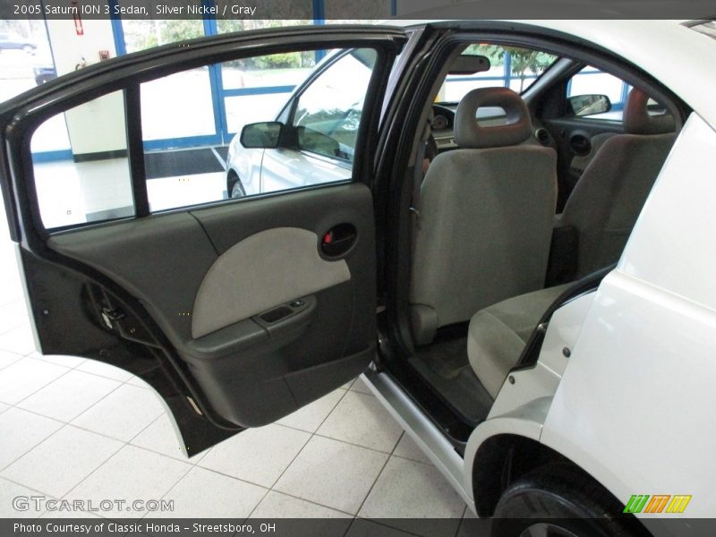 Silver Nickel / Gray 2005 Saturn ION 3 Sedan