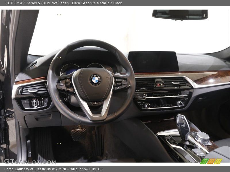 Dark Graphite Metallic / Black 2018 BMW 5 Series 540i xDrive Sedan