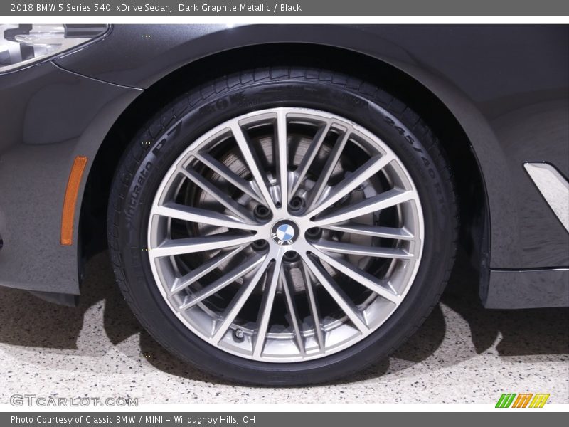 Dark Graphite Metallic / Black 2018 BMW 5 Series 540i xDrive Sedan