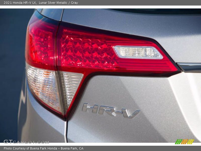 Lunar Silver Metallic / Gray 2021 Honda HR-V LX
