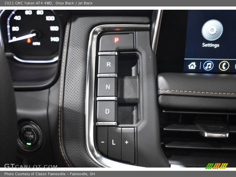 Onyx Black / Jet Black 2021 GMC Yukon AT4 4WD