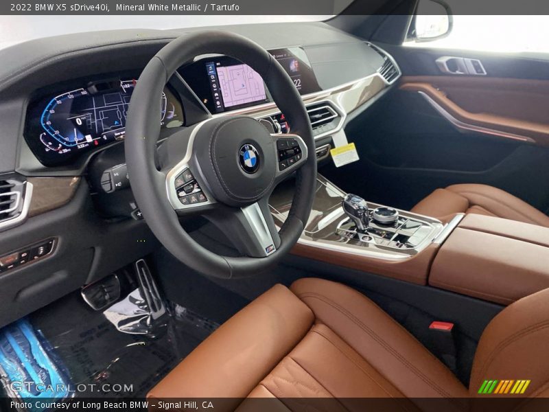  2022 X5 sDrive40i Tartufo Interior